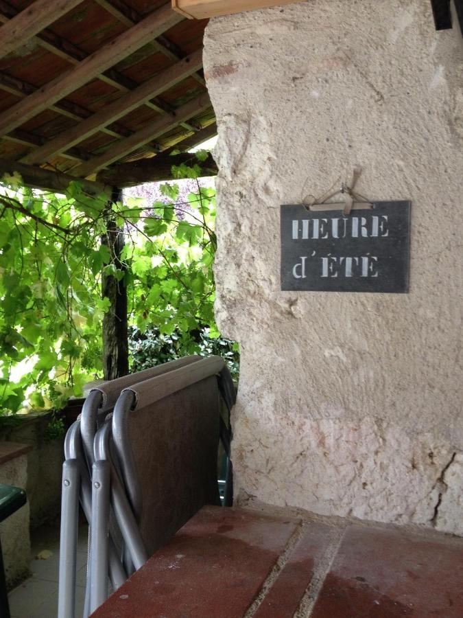 Domaine De Villot Sainte-Colombe-de-Villeneuve Exterior foto