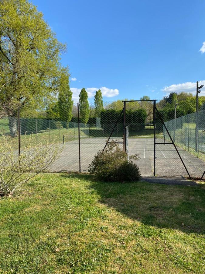 Domaine De Villot Sainte-Colombe-de-Villeneuve Exterior foto